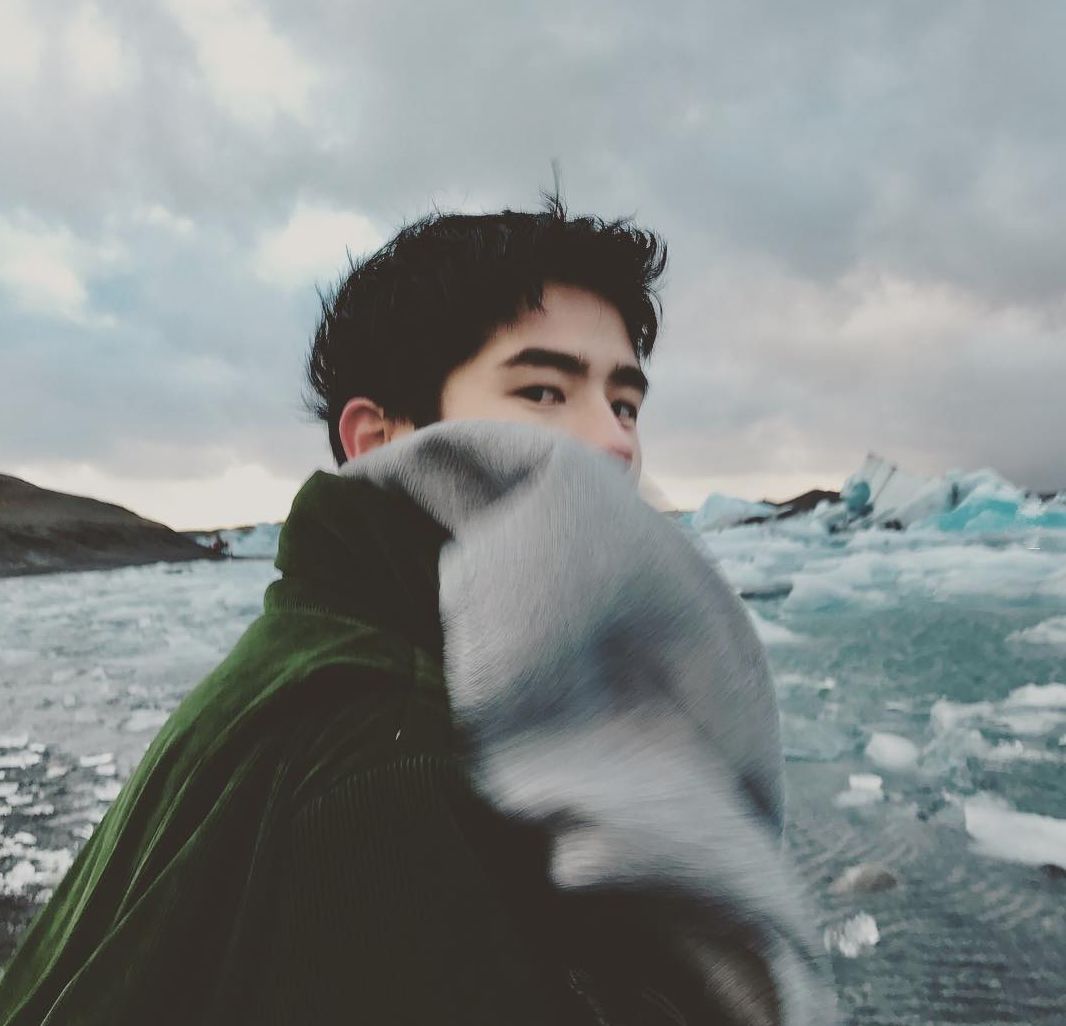 刘昊然，青春符号，成长足迹