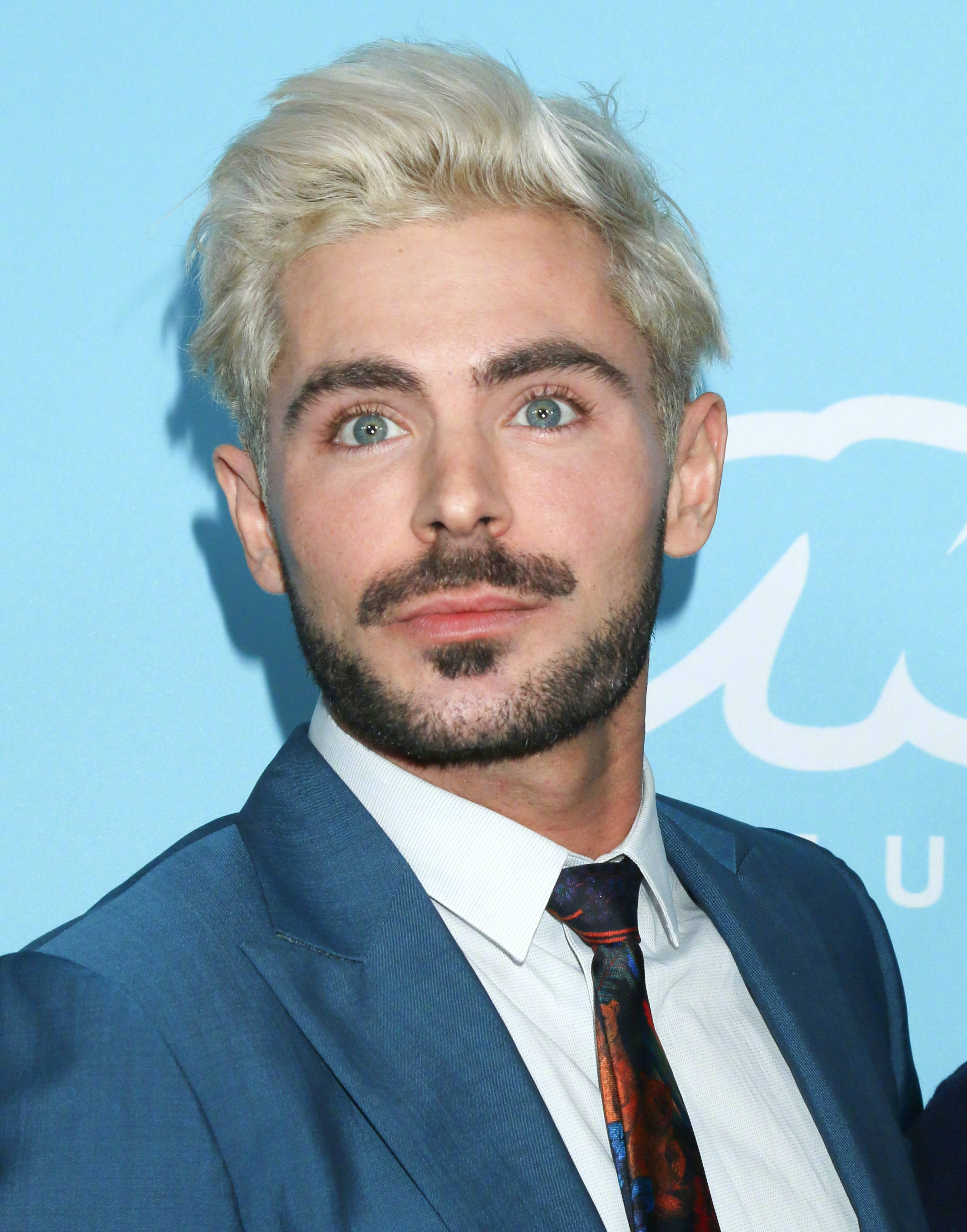 扎克·埃夫隆，青春偶像的蜕变之旅