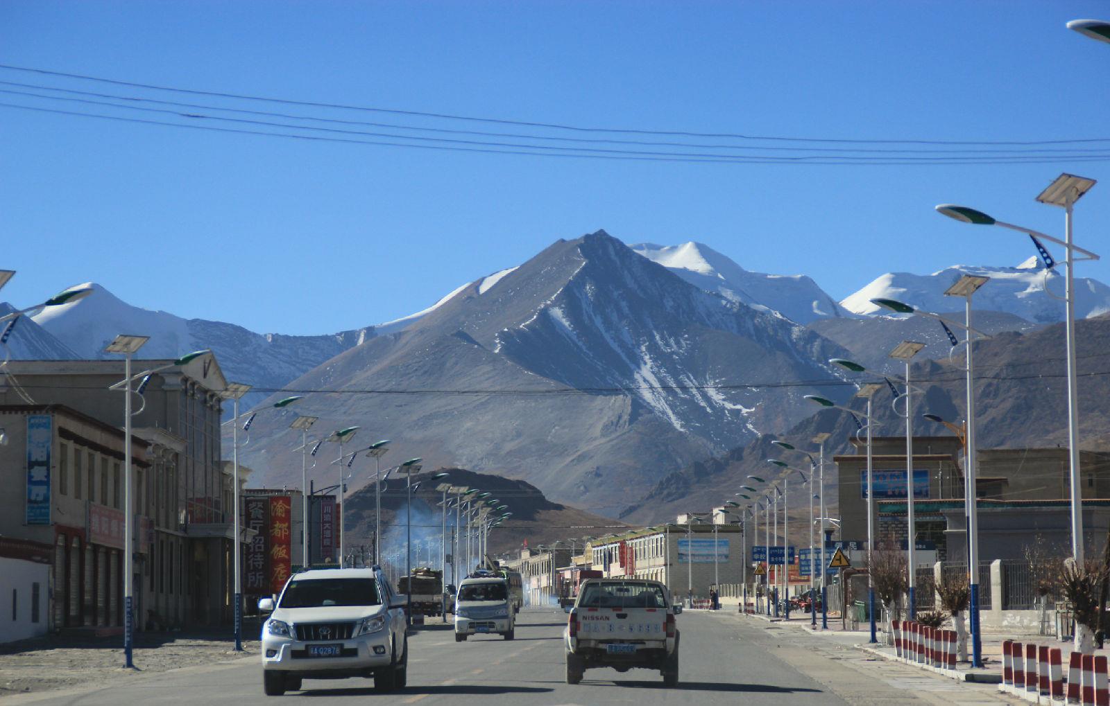 探索绿色发展，浪卡子县的实践之路