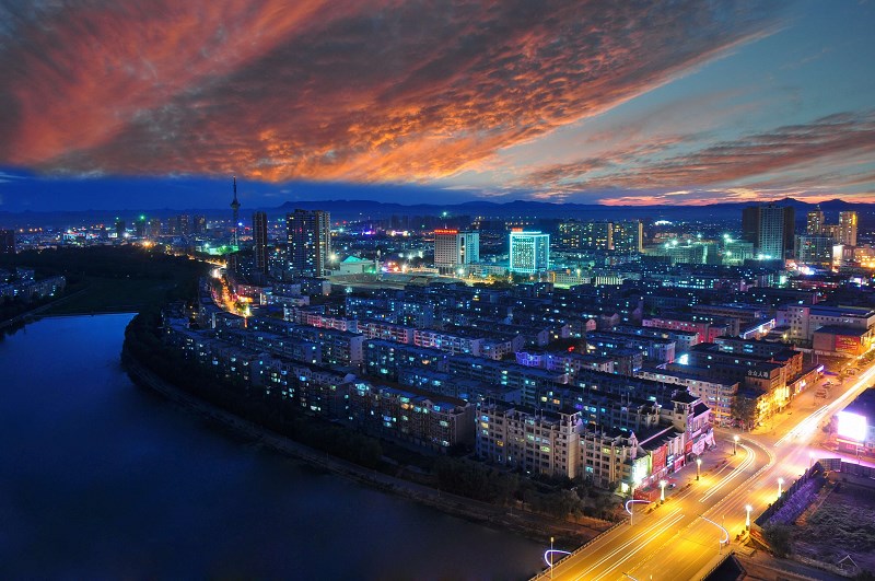 阜新之光，高科技重塑生活，开启未来无限可能体验