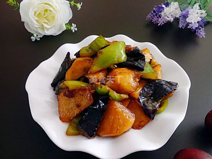 地三鲜,地道风味,家常经典佳肴